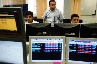 BSE Sensex ends flat; midcap stocks outperform