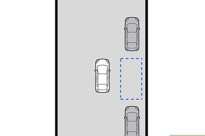 How to Use the Toyota Prius Intelligent ParkAssist Feature