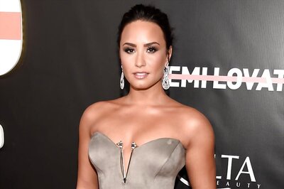 Demi Lovato Gets 'Survivor' Neck Tattoo