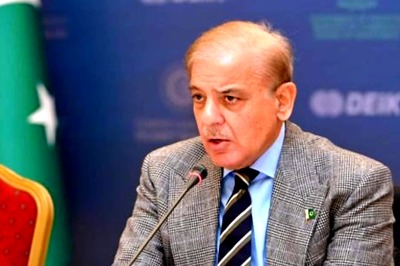 Pak’s ‘Power Trip’ Jolts PM: Chairs Key Meet Ahead of Dark Days of Inflation, Price Rise | Exclusive