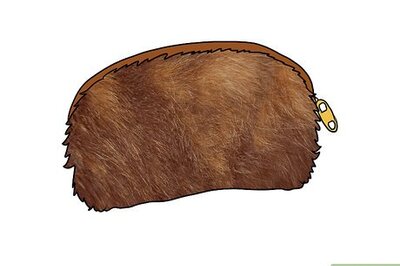 How to Organize Your Makeup Bag (Middle School)