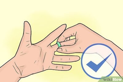 How to Use Hand Sanitizer