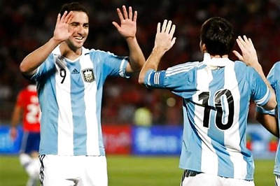 Messi, Higuain lead Argentina to 2-1 win