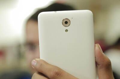 Selfie in MP Judge's Chair Lands 'Drunk' Trainee Constable Behind Bars