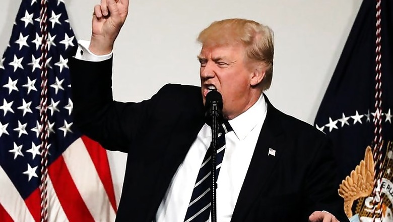 Trump Changes Relationship Between White House and Spy Agencies