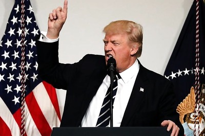 Trump Changes Relationship Between White House and Spy Agencies