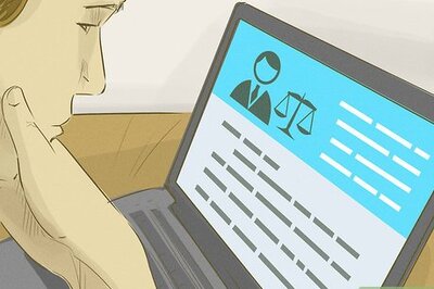How to Hire a Communications Lawyer
