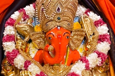Siddhivinayak Ganpati Idol Live Darshan: Click Here to Join Ongoing Aarti, Puja on Day 9 of Ganesh Chaturthi