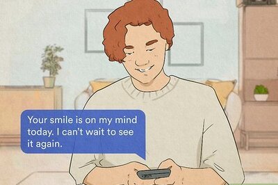 How to Hype a Girl Up over Text