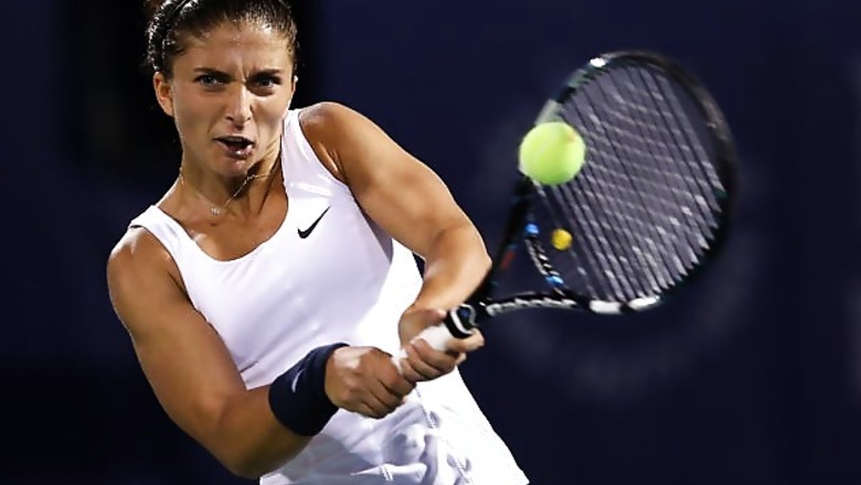 Errani beats Vinci to reach Dubai Championships final