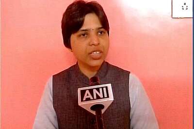 Activist Trupti Desai to Visit Sabarimala on November 17; Writes to Kerala CM Vijayan for Police Protection