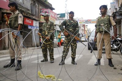 Five terror suspects arrested in north Kashmir