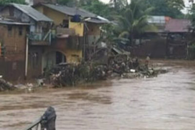 Flood woes continue in Indonesia