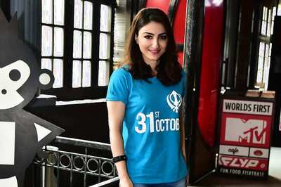 We Want 31st October to Make Lots of Money: Soha Ali Khan