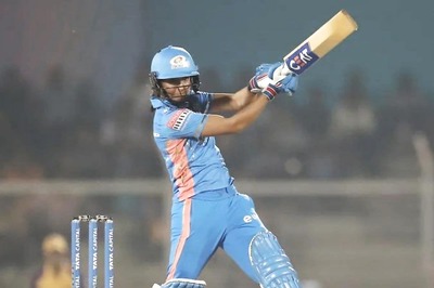 WPL 2023: Harmanpreet Kaur Shines as Mumbai Indians Remain Unbeaten With Clinical Win Over UP Warriorz
