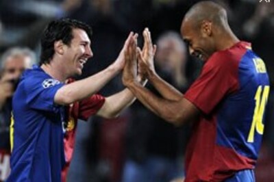 Champions League: Barcelona qualify for last 16