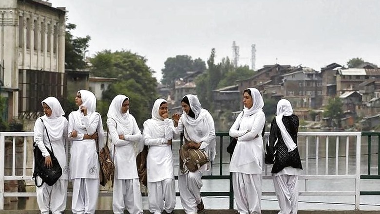 J&K Lt Guv Initiates Safety Audit, Repair of All Bridges Constructed 20 Years Back in State