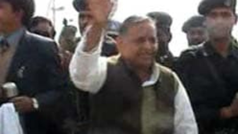 Mulayam to file nomination today
