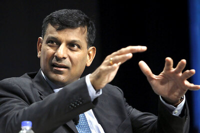 Inflation Remains High; No Need to Borrow in Dollars: Rajan