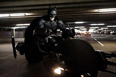 Rotten Tomatoes suspends 'Dark Knight' comments