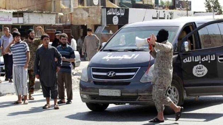 Islamic State executes soldiers, takes hostages at Syria base: social media