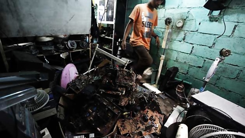 How e-waste is recycled in India