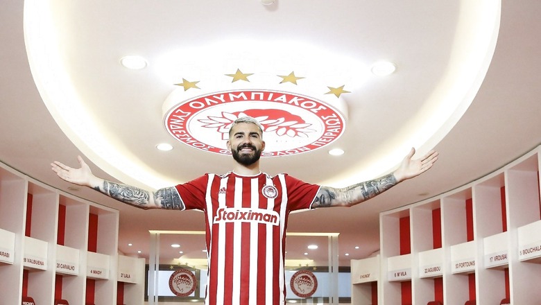 Olympiakos Sign Spanish Defender Gonzalo Avila From Huddersfield