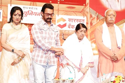 Aamir Khan Lifts His Award Show Ban, Attends Master Dinanath Mangeshkar Awards