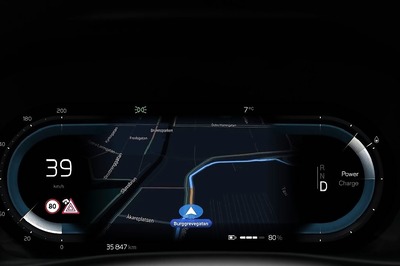 Volvo Introduces Advanced Safety Technology To Alert Drivers of Accidents Ahead