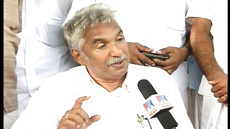 21 taken in custody for attack on Oommen Chandy
