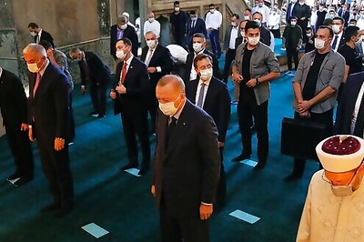 Turkish president slams Egypt-Greece deal, drilling resumes