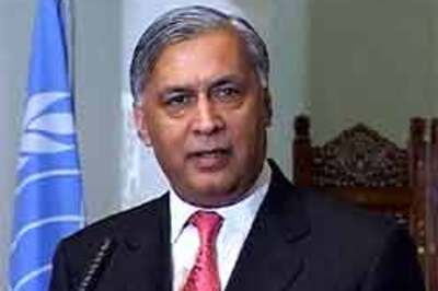 US says no, Pak woos China for N-ties