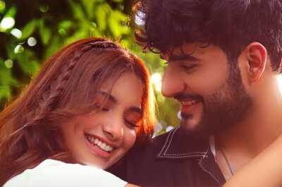 Bigg Boss OTT 2 Stars Abhishek Malhan, Jiya Shankar's Long Drive Video Leaves Fans Guessing