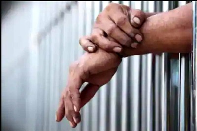 Chhattisgarh Cop Inflicts Multiple Burns on Toddler with Cigarette Butts, Thrashes Her Mother; Arrested