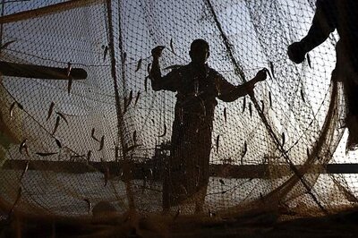 Pak frees 48 Indian fishermen as goodwill gesture