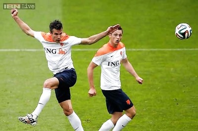 Football World Cup: Dutch get down to business in Rio
