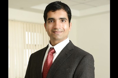 ‘Walmart Model’ Narayana Health Ventures Into Health Insurance, to Open Clinics & Pharmacies