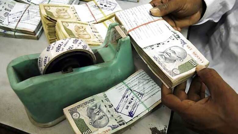 India rejects S&P's downgrade warning