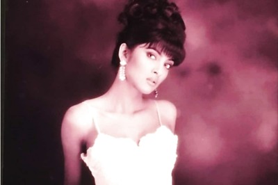 Sushmita Sen Celebrates 27th Anniversary of Her Miss Universe Win