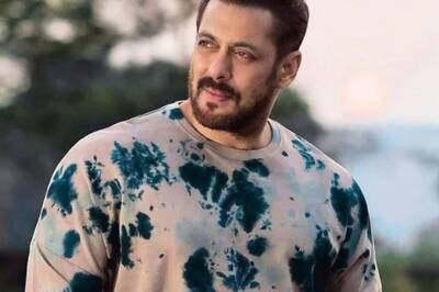 Salman Khan Books Eid 2023; Bhaijaan With Pooja Hegde To Go On Floors In March