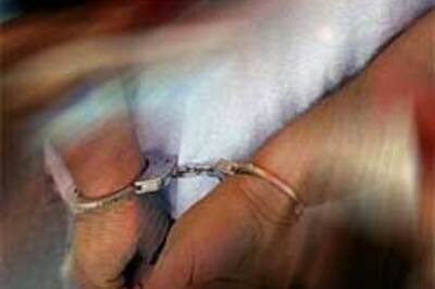 Periyar statue desecrated, one held