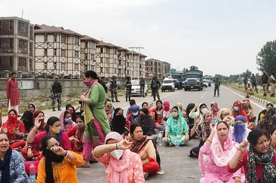 Shift PM Package Employees, Minorities to Safer Locations by June 6, Orders J&K L-G Manoj Sinha