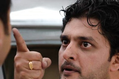 Malayalam actor Madhu Warrier to debut as a director soon?