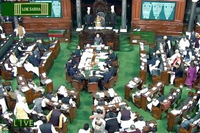 'Gandhigiri' in Lok Sabha: BJP MPs offer roses to protesting Congress MPs