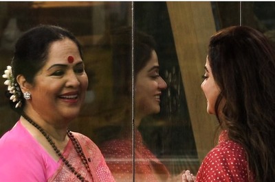 Sunanda Shetty's Reply to Fan Who Asks if Shilpa and Shamita Shetty Are Her Sisters, Wins the Internet