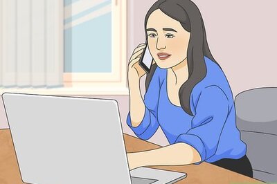 Call or Email: Which One Should You Use?