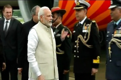 Growing Bonhomie Between India and US Forcing 'Distanced' Russia to Get Close to Pak, China