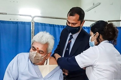 Covid-19 'Precautionary' Dose: States Kick Off Vaccine Drive for Elderly, Frontline Workers Amid Surge in Cases