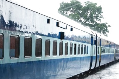 Faced Poor Travel Experience in Train? Follow This Step-By-Step Guide to File complaint WIth IRCTC