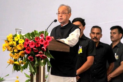 Kharge, Siddaramaiah Express Regret Over Pranab Mukherjee Attending RSS Event in 2018